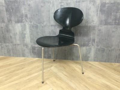 ■Arne Jacobsen(アルネ・ヤコブセン) Ant chair 【model 3101】