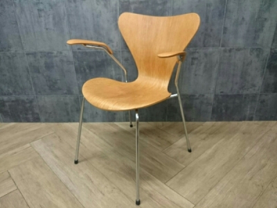 ■Arne Jacobsen(アルネ・ヤコブセン) Seven Chair Oak・Fritz Hansen